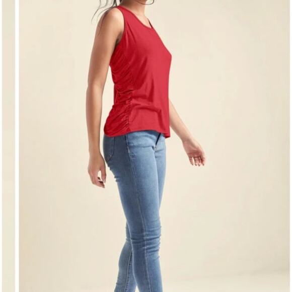 Venus EUC crisscross back sleeveless top Small Valentine red - Picture 15 of 17